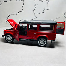 Classic Land Rover Defender 110 1:24 diecast scale model car collectible