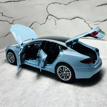 Tesla Model S 1:24  diecast scale model car collectible