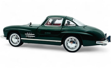 1954 Mercedes-Benz 300SL 1:24  diecast scale model car collectible