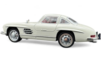 1954 Mercedes-Benz 300SL 1:24  diecast scale model car collectible