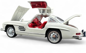 1954 Mercedes-Benz 300SL 1:24  diecast scale model car collectible