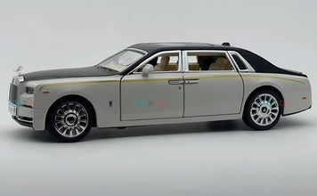 Rolls Royce Phantom VIII 1:18 diecast scale miniature car - Big Size