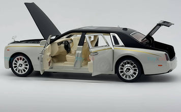 Rolls Royce Phantom VIII 1:18 diecast scale miniature car - Big Size